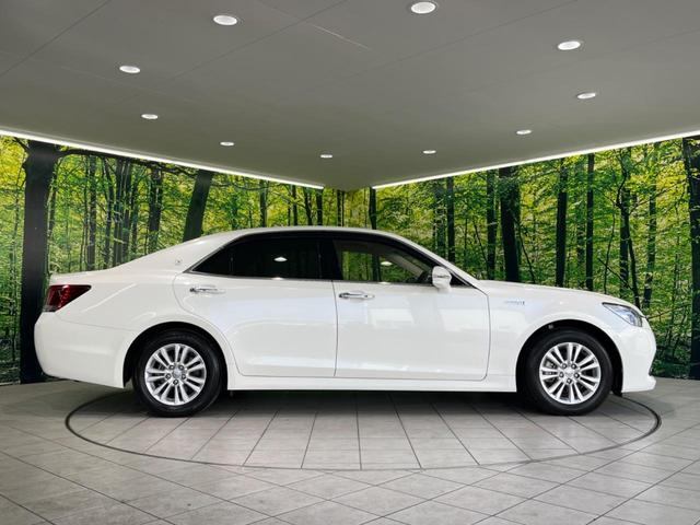 クラウンハイブリッド ロイヤルサルーン　純正８型ナビ　バックカメラ　クルーズコントロール　前席パワーシート　前席シートヒーター　ＨＩＤヘッドライト　ＬＥＤフォグ　ＥＴＣ　Ｂｌｕｅｔｏｏｔｈ再生　フルセグＴＶ　スマートキー　純正１６インチＡＷ（53枚目）