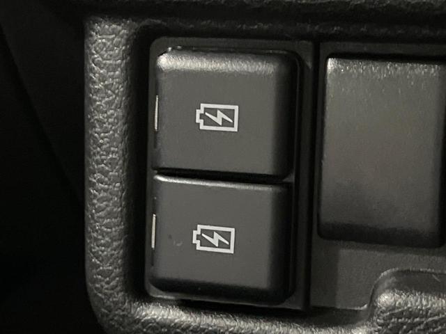 ワゴンＲスマイル ハイブリッドＸ　純正９型ナビ　両側電動スライドドア　シートヒーター　衝突被害軽減システム　Ｂｌｕｅｔｏｏｔｈ　ＣＤ／ＤＶＤ再生　オートマチックハイビーム　ＬＥＤヘッド＆フォグ　スマートキー＆プッシュスタート　フルセグ（44枚目）