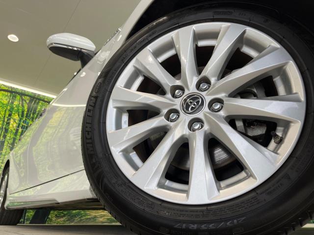 カムリ Ｇ　純正９型ナビ　モデリスタフルエアロ　バックカメラ　衝突被害軽減システム　レーダークルーズ　禁煙車　パワーシート　ドラレコ　ビルトインＥＴＣ　スマートキー　ＬＥＤヘッド　電子パーキング（13枚目）