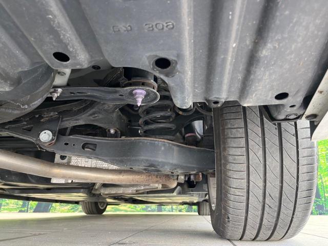 カムリ Ｇ　純正９型ナビ　モデリスタフルエアロ　バックカメラ　衝突被害軽減システム　レーダークルーズ　禁煙車　パワーシート　ドラレコ　ビルトインＥＴＣ　スマートキー　ＬＥＤヘッド　電子パーキング（21枚目）