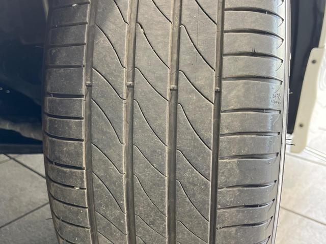 カムリ Ｇ　純正９型ナビ　モデリスタフルエアロ　バックカメラ　衝突被害軽減システム　レーダークルーズ　禁煙車　パワーシート　ドラレコ　ビルトインＥＴＣ　スマートキー　ＬＥＤヘッド　電子パーキング（30枚目）