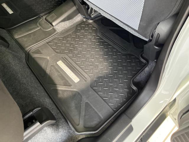 ハスラー Ｊスタイル　純正９型ナビ　全周囲カメラ　シートヒーター　Ｂｌｕｅｔｏｏｔｈ　オートマチックハイビーム　ＬＥＤヘッド＆フォグ　衝突被害軽減システム　ルーフレール　純正１５インチＡＷ　フルセグ　禁煙車　スマートキー（45枚目）