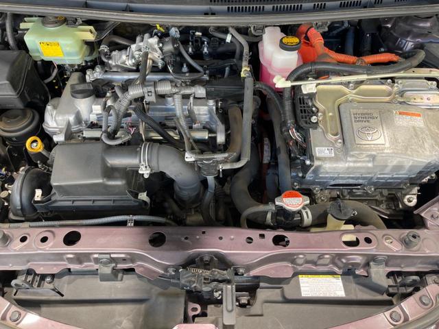 アクア Ｇ　ＳＤナビ　バックカメラ　シートヒーター　ＥＴＣ　ドラレコ　クルーズコントロール　オートマチックハイビーム　オートライト　ＬＥＤヘッドライト　禁煙車　衝突被害軽減装置　車線逸脱警報（18枚目）