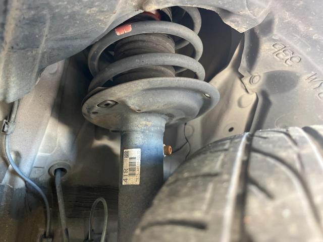 アクア Ｇ　ＳＤナビ　バックカメラ　シートヒーター　ＥＴＣ　ドラレコ　クルーズコントロール　オートマチックハイビーム　オートライト　ＬＥＤヘッドライト　禁煙車　衝突被害軽減装置　車線逸脱警報（20枚目）