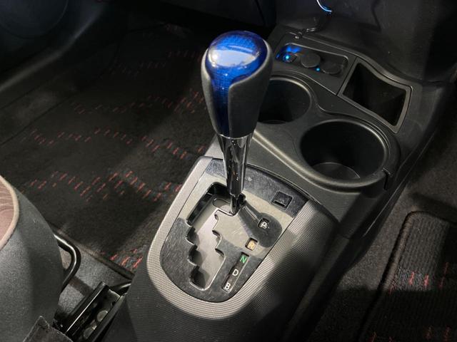 アクア Ｇ　ＳＤナビ　バックカメラ　シートヒーター　ＥＴＣ　ドラレコ　クルーズコントロール　オートマチックハイビーム　オートライト　ＬＥＤヘッドライト　禁煙車　衝突被害軽減装置　車線逸脱警報（30枚目）