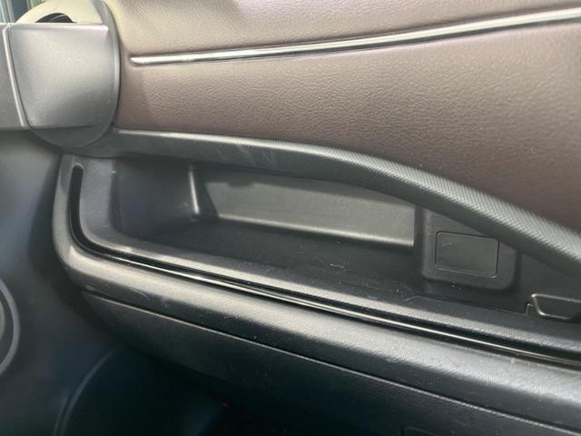 アクア Ｇ　ＳＤナビ　バックカメラ　シートヒーター　ＥＴＣ　ドラレコ　クルーズコントロール　オートマチックハイビーム　オートライト　ＬＥＤヘッドライト　禁煙車　衝突被害軽減装置　車線逸脱警報（54枚目）