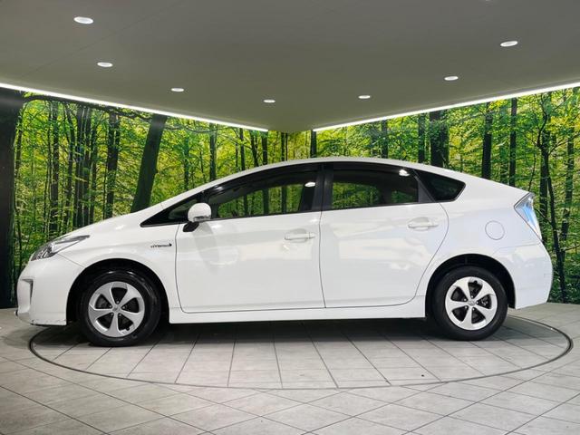 プリウス L 禁煙車 ドラレコ スマートキー&プッシュスタート オーディオ オートライト オートエアコン 純正15インチAW ドアバイザー 電動格納ミラー 横滑り防止システム 運転席&助手席エアバッグ(6枚目)