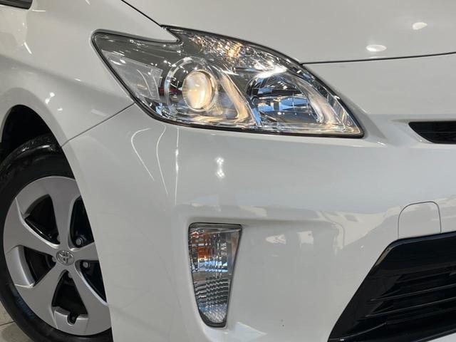 プリウス L 禁煙車 ドラレコ スマートキー&プッシュスタート オーディオ オートライト オートエアコン 純正15インチAW ドアバイザー 電動格納ミラー 横滑り防止システム 運転席&助手席エアバッグ(12枚目)