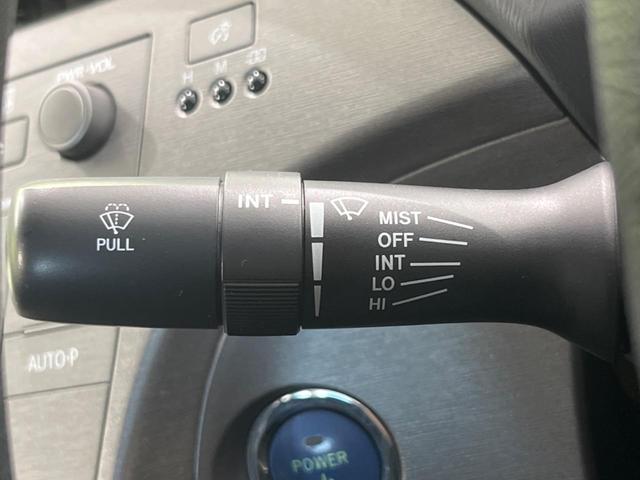 プリウス L 禁煙車 ドラレコ スマートキー&プッシュスタート オーディオ オートライト オートエアコン 純正15インチAW ドアバイザー 電動格納ミラー 横滑り防止システム 運転席&助手席エアバッグ(28枚目)