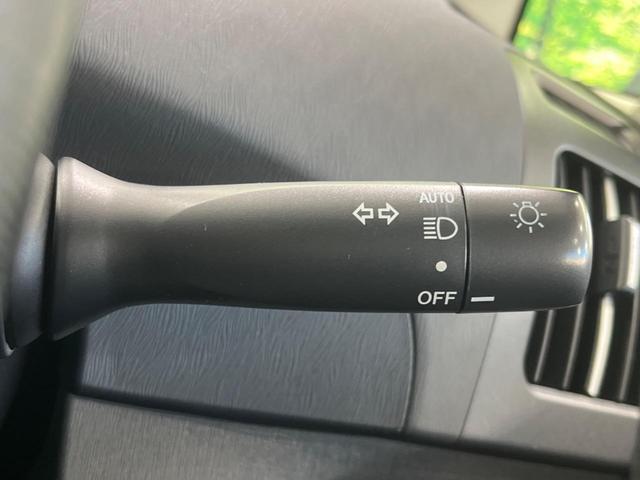 プリウス L 禁煙車 ドラレコ スマートキー&プッシュスタート オーディオ オートライト オートエアコン 純正15インチAW ドアバイザー 電動格納ミラー 横滑り防止システム 運転席&助手席エアバッグ(31枚目)