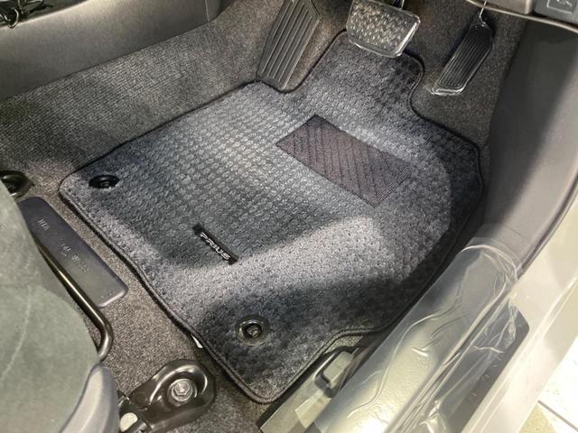 プリウス L 禁煙車 ドラレコ スマートキー&プッシュスタート オーディオ オートライト オートエアコン 純正15インチAW ドアバイザー 電動格納ミラー 横滑り防止システム 運転席&助手席エアバッグ(42枚目)