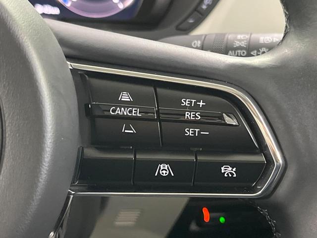 ＣＸ－６０ ＸＤ－ハイブリッド　エクスクルーシブモダン　サンルーフ　純正１２型ナビ　衝突軽減装置　全周囲カメラ　レーダークルーズ　電動リヤゲート　ＢＳＭ　白革調シート　ＬＥＤヘッドライト　ＥＴＣ　純正２０インチＡＷ　シートヒーター　禁煙車（7枚目）