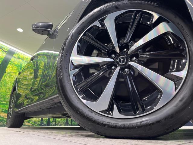 ＣＸ－６０ ＸＤ－ハイブリッド　エクスクルーシブモダン　サンルーフ　純正１２型ナビ　衝突軽減装置　全周囲カメラ　レーダークルーズ　電動リヤゲート　ＢＳＭ　白革調シート　ＬＥＤヘッドライト　ＥＴＣ　純正２０インチＡＷ　シートヒーター　禁煙車（13枚目）