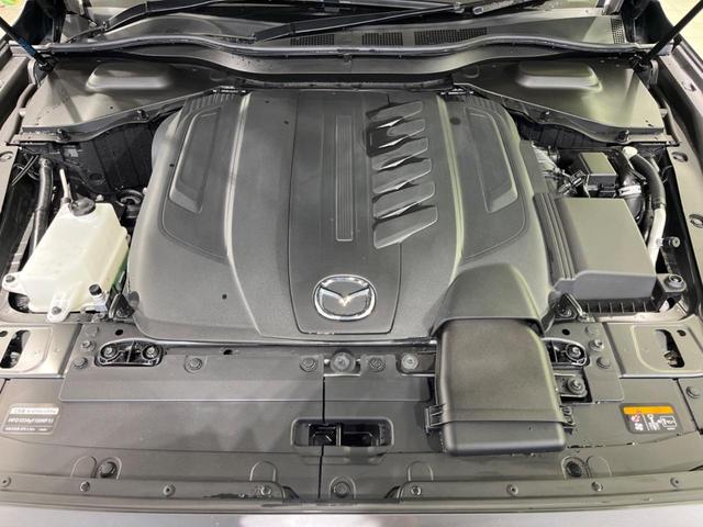 ＣＸ－６０ ＸＤ－ハイブリッド　エクスクルーシブモダン　サンルーフ　純正１２型ナビ　衝突軽減装置　全周囲カメラ　レーダークルーズ　電動リヤゲート　ＢＳＭ　白革調シート　ＬＥＤヘッドライト　ＥＴＣ　純正２０インチＡＷ　シートヒーター　禁煙車（18枚目）