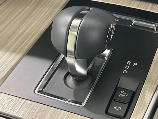 ＣＸ－６０ ＸＤ－ハイブリッド　エクスクルーシブモダン　サンルーフ　純正１２型ナビ　衝突軽減装置　全周囲カメラ　レーダークルーズ　電動リヤゲート　ＢＳＭ　白革調シート　ＬＥＤヘッドライト　ＥＴＣ　純正２０インチＡＷ　シートヒーター　禁煙車（29枚目）