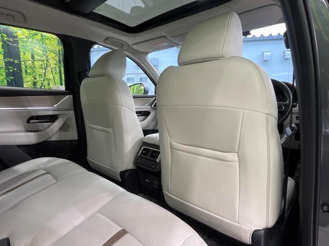 ＣＸ－６０ ＸＤ－ハイブリッド　エクスクルーシブモダン　サンルーフ　純正１２型ナビ　衝突軽減装置　全周囲カメラ　レーダークルーズ　電動リヤゲート　ＢＳＭ　白革調シート　ＬＥＤヘッドライト　ＥＴＣ　純正２０インチＡＷ　シートヒーター　禁煙車（59枚目）