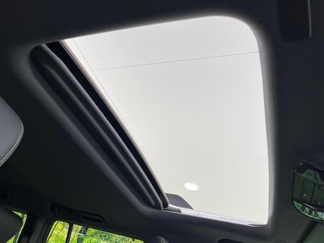 ランドクルーザー２５０ ＶＸ　サンルーフ　純正１２型ディスプレイオーディオ　衝突軽減装置　全周囲カメラ　電動リヤゲート　レーダークルーズ　デジタルインナーミラー　ＥＴＣ２．０　シートヒーター　電動リヤゲート　７人乗　禁煙車（3枚目）