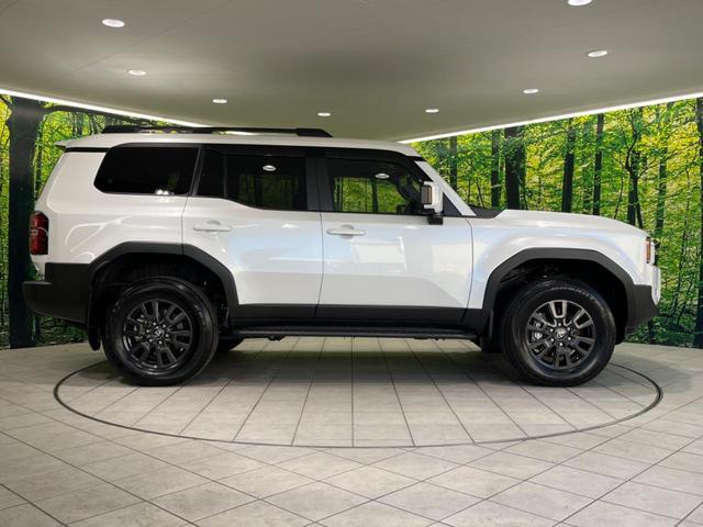 ランドクルーザー２５０ ＶＸ　サンルーフ　純正１２型ディスプレイオーディオ　衝突軽減装置　全周囲カメラ　電動リヤゲート　レーダークルーズ　デジタルインナーミラー　ＥＴＣ２．０　シートヒーター　電動リヤゲート　７人乗　禁煙車（60枚目）