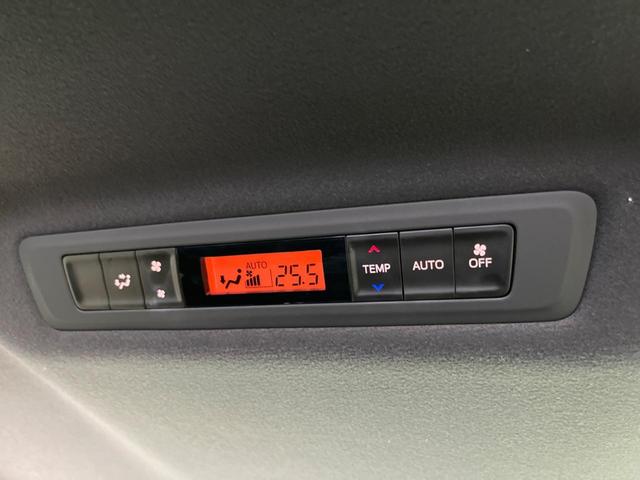 ヴォクシー ＺＳ　煌ＩＩＩ　８型ナビ　両側電動スライドドア　衝突軽減　リアオートエアコン　クルーズコントロール　Ｂｌｕｅｔｏｏｔｈ　フルセグ　バックカメラ　クリアランスソナー　ドラレコ　ＥＴＣ　アイドリングストップ　スマートキー（7枚目）