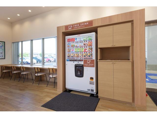 ムーヴキャンバス Ｇメイクアップリミテッド　ＳＡＩＩＩ　両側電動スライドドア　純正８型ナビ　全周囲カメラ　ＥＴＣ　ドラレコ　アイドリングストップ　スマートキー　オートマチックハイビーム　オートライト　ＬＥＤヘッドライト　禁煙車　衝突被害軽減装置（77枚目）