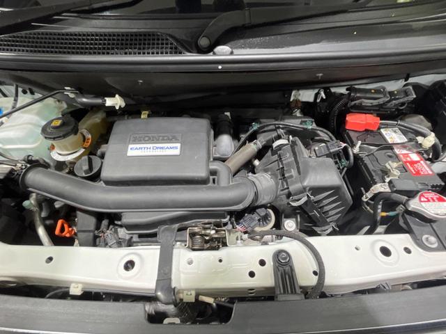Ｎ－ＢＯＸ Ｇ・Ｌホンダセンシング　両側電動スライドドア　純正ナビ　バックカメラ　シートヒーター　アダプティブクルーズコントロール　ＥＴＣ　ドラレコ　オートライト　ＬＥＤヘッドライト　禁煙車　衝突被害軽減装置　車線逸脱警報（18枚目）