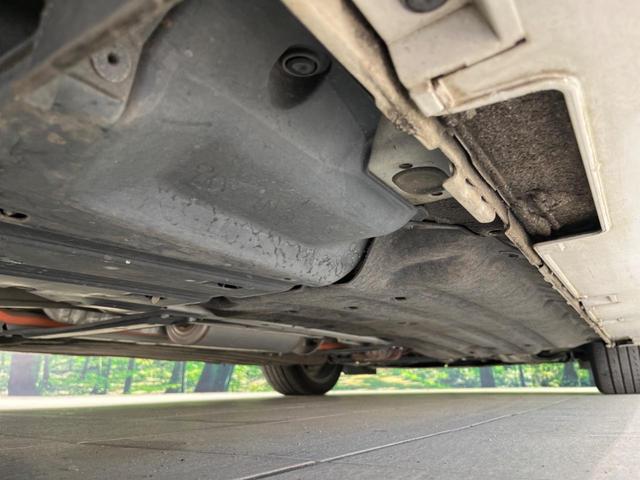 アコードハイブリッド ＥＸ　純正ナビ　バックカメラ　衝突被害軽減システム　禁煙車　シートヒーター　スマートキー　ＬＥＤヘッド　ＥＴＣ　純正１８インチアルミ　車線逸脱警報　オートライト　Ｂｌｕｅｔｏｏｔｈ　ＣＤ（13枚目）