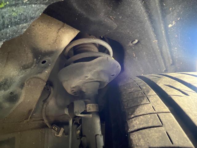 アコードハイブリッド ＥＸ　純正ナビ　バックカメラ　衝突被害軽減システム　禁煙車　シートヒーター　スマートキー　ＬＥＤヘッド　ＥＴＣ　純正１８インチアルミ　車線逸脱警報　オートライト　Ｂｌｕｅｔｏｏｔｈ　ＣＤ（64枚目）