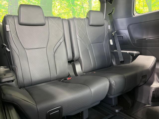 ヴェルファイアハイブリッド Ｚ　プレミア　純正１３型後席モニター　左右独立ムーンルーフ　純正１４型ナビ　全周囲カメラ　前席＆２列目シートエアコン　デジタルインナーミラー　電動リヤゲート　コーナーセンサー　ＢＳＭ　フルセグ　Ｂｌｕｅｔｏｏｔｈ（10枚目）