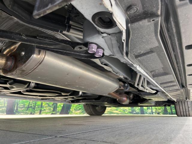 ヴェルファイアハイブリッド Ｚ　プレミア　純正１３型後席モニター　左右独立ムーンルーフ　純正１４型ナビ　全周囲カメラ　前席＆２列目シートエアコン　デジタルインナーミラー　電動リヤゲート　コーナーセンサー　ＢＳＭ　フルセグ　Ｂｌｕｅｔｏｏｔｈ（23枚目）