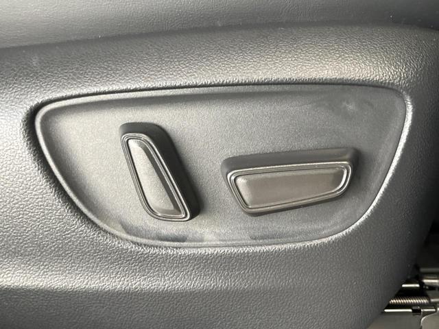 ヴェルファイアハイブリッド Ｚ　プレミア　純正１３型後席モニター　左右独立ムーンルーフ　純正１４型ナビ　全周囲カメラ　前席＆２列目シートエアコン　デジタルインナーミラー　電動リヤゲート　コーナーセンサー　ＢＳＭ　フルセグ　Ｂｌｕｅｔｏｏｔｈ（46枚目）