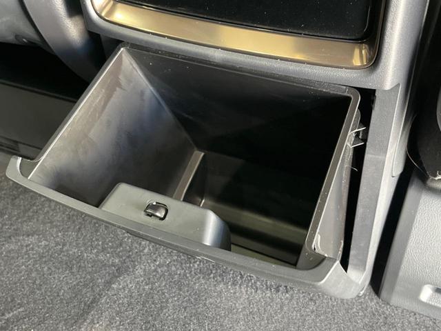 ヴェルファイアハイブリッド Ｚ　プレミア　純正１３型後席モニター　左右独立ムーンルーフ　純正１４型ナビ　全周囲カメラ　前席＆２列目シートエアコン　デジタルインナーミラー　電動リヤゲート　コーナーセンサー　ＢＳＭ　フルセグ　Ｂｌｕｅｔｏｏｔｈ（56枚目）