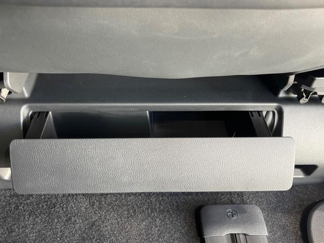 ヴェルファイアハイブリッド Ｚ　プレミア　純正１３型後席モニター　左右独立ムーンルーフ　純正１４型ナビ　全周囲カメラ　前席＆２列目シートエアコン　デジタルインナーミラー　電動リヤゲート　コーナーセンサー　ＢＳＭ　フルセグ　Ｂｌｕｅｔｏｏｔｈ（57枚目）