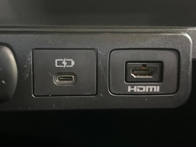 ヴェルファイアハイブリッド Ｚ　プレミア　純正１４型ナビ　後席モニター　左右独立ムーンルーフ　衝突軽減装置　茶革シート　両側電動ドア　全周囲カメラ　レーダークルーズ　電動リヤゲート　ＢＳＭ　デジタルインナーミラー　ＥＴＣ　禁煙車（39枚目）