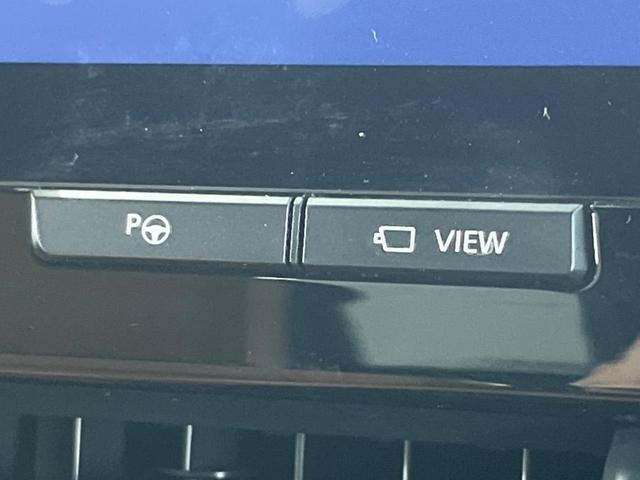 ヴェルファイアハイブリッド Ｚ　プレミア　純正１４型ナビ　後席モニター　左右独立ムーンルーフ　衝突軽減装置　茶革シート　両側電動ドア　全周囲カメラ　レーダークルーズ　電動リヤゲート　ＢＳＭ　デジタルインナーミラー　ＥＴＣ　禁煙車（42枚目）