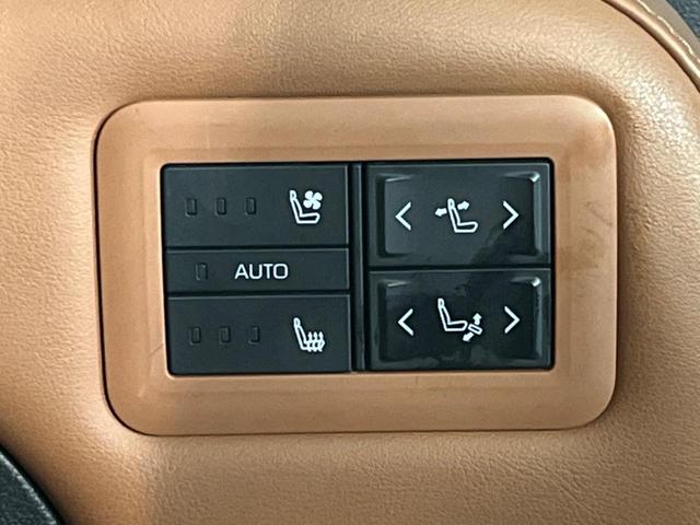 ヴェルファイアハイブリッド Ｚ　プレミア　純正１４型ナビ　後席モニター　左右独立ムーンルーフ　衝突軽減装置　茶革シート　両側電動ドア　全周囲カメラ　レーダークルーズ　電動リヤゲート　ＢＳＭ　デジタルインナーミラー　ＥＴＣ　禁煙車（59枚目）