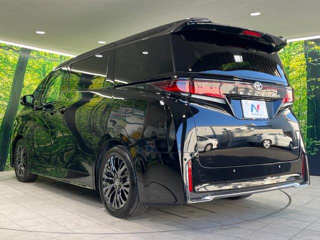 ヴェルファイアハイブリッド Ｚ　プレミア　純正１４型ナビ　後席モニター　左右独立ムーンルーフ　衝突軽減装置　茶革シート　両側電動ドア　全周囲カメラ　レーダークルーズ　電動リヤゲート　ＢＳＭ　デジタルインナーミラー　ＥＴＣ　禁煙車（68枚目）