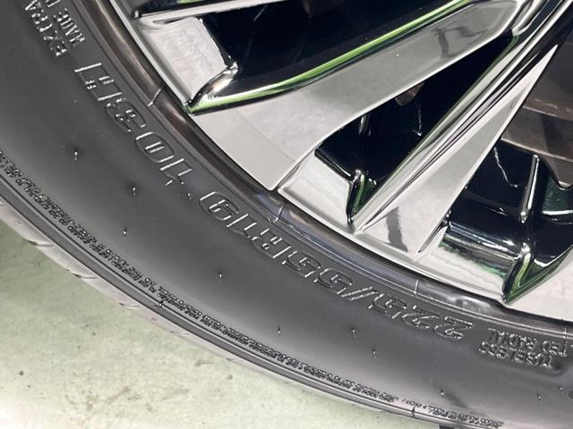 ヴェルファイアハイブリッド Ｚ　プレミア　純正１４型ナビ　後席モニター　左右独立ムーンルーフ　衝突軽減装置　茶革シート　両側電動ドア　全周囲カメラ　レーダークルーズ　電動リヤゲート　ＢＳＭ　デジタルインナーミラー　ＥＴＣ　禁煙車（70枚目）