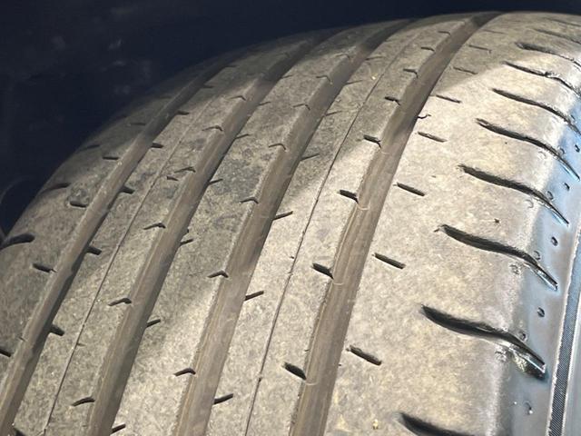 ヴェルファイアハイブリッド Ｚ　プレミア　純正１４型ナビ　後席モニター　左右独立ムーンルーフ　衝突軽減装置　茶革シート　両側電動ドア　全周囲カメラ　レーダークルーズ　電動リヤゲート　ＢＳＭ　デジタルインナーミラー　ＥＴＣ　禁煙車（71枚目）