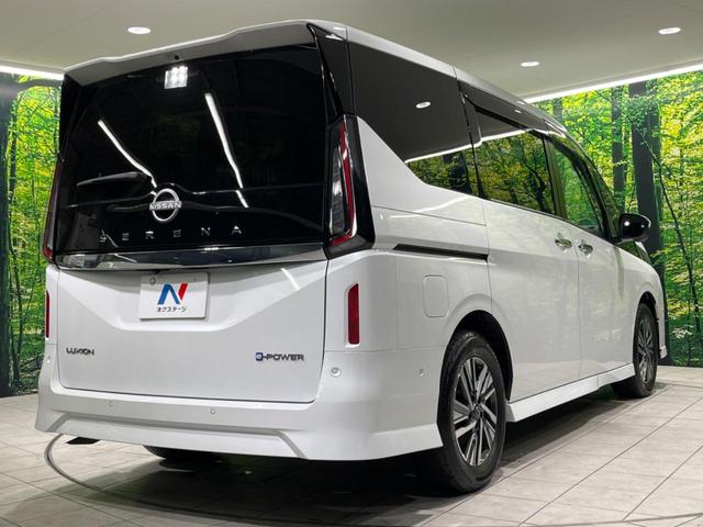 セレナ ｅ－パワー　ルキシオン　フリップダウンモニター　純正１２型ナビ　全周囲カメラ　シートヒーター　ステアリングヒーター　ハンズフリー機能付き両側電動スライドドア　プロパイロット　ＥＴＣ　Ｂｌｕｅｔｏｏｔｈ　ドラレコ　ＬＥＤヘッド（17枚目）