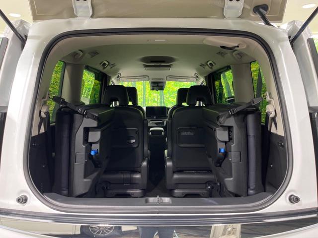 セレナ ｅ－パワー　ルキシオン　フリップダウンモニター　純正１２型ナビ　全周囲カメラ　シートヒーター　ステアリングヒーター　ハンズフリー機能付き両側電動スライドドア　プロパイロット　ＥＴＣ　Ｂｌｕｅｔｏｏｔｈ　ドラレコ　ＬＥＤヘッド（44枚目）