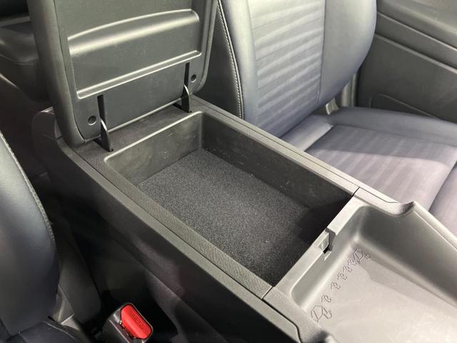 セレナ ｅ－パワー　ルキシオン　フリップダウンモニター　純正１２型ナビ　全周囲カメラ　シートヒーター　ステアリングヒーター　ハンズフリー機能付き両側電動スライドドア　プロパイロット　ＥＴＣ　Ｂｌｕｅｔｏｏｔｈ　ドラレコ　ＬＥＤヘッド（59枚目）