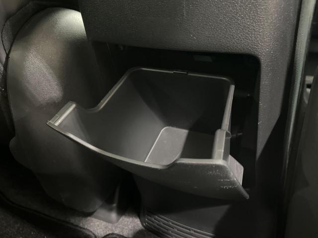 セレナ ｅ－パワー　ルキシオン　フリップダウンモニター　純正１２型ナビ　全周囲カメラ　シートヒーター　ステアリングヒーター　ハンズフリー機能付き両側電動スライドドア　プロパイロット　ＥＴＣ　Ｂｌｕｅｔｏｏｔｈ　ドラレコ　ＬＥＤヘッド（60枚目）