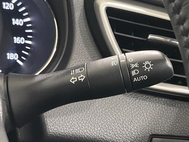 エクストレイル ２０Ｘ　ＨＶブラクＸトリマＸエマジェンシーブレーキＰ　４ＷＤ　純正ナビ　全周囲カメラ　シートヒーター　電動リヤゲート　Ｂｌｕｅｔｏｏｔｈ　ＥＴＣ　衝突被害軽減システム　クルコン　ＬＥＤヘッドライト　クリアランスソナー　ＣＤ／ＤＶＤ再生　フルセグ　禁煙車（37枚目）