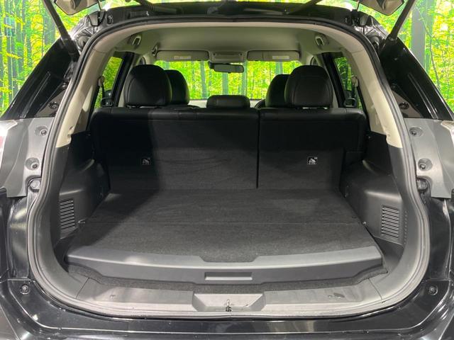 エクストレイル ２０Ｘ　ＨＶブラクＸトリマＸエマジェンシーブレーキＰ　４ＷＤ　純正ナビ　全周囲カメラ　シートヒーター　電動リヤゲート　Ｂｌｕｅｔｏｏｔｈ　ＥＴＣ　衝突被害軽減システム　クルコン　ＬＥＤヘッドライト　クリアランスソナー　ＣＤ／ＤＶＤ再生　フルセグ　禁煙車（49枚目）