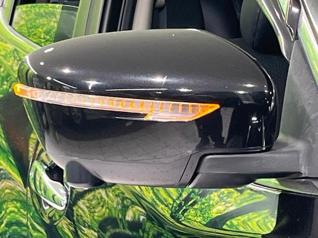 エクストレイル ２０Ｘ　ＨＶブラクＸトリマＸエマジェンシーブレーキＰ　４ＷＤ　純正ナビ　全周囲カメラ　シートヒーター　電動リヤゲート　Ｂｌｕｅｔｏｏｔｈ　ＥＴＣ　衝突被害軽減システム　クルコン　ＬＥＤヘッドライト　クリアランスソナー　ＣＤ／ＤＶＤ再生　フルセグ　禁煙車（53枚目）