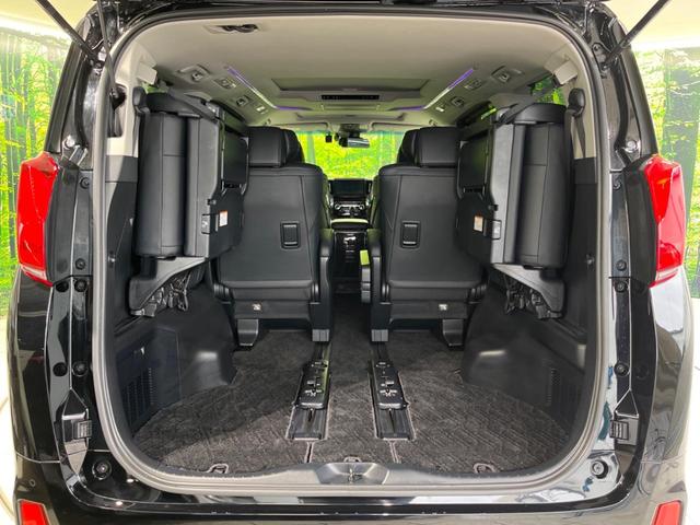 アルファード ２．５Ｓ　Ｃパッケージ　サンルーフ　モデリスタエアロ　後席モニター　純正１０型ナビ　衝突軽減装置　両側電動ドア　デジタルインナーミラー　電動リヤゲート　レーダークルーズ　バックカメラ　ＥＴＣ２．０　シートヒーター　禁煙車（11枚目）