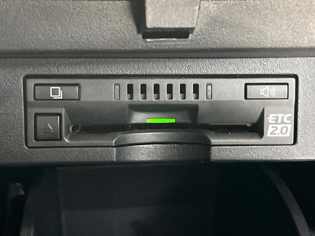 アルファード ２．５Ｓ　Ｃパッケージ　サンルーフ　モデリスタエアロ　後席モニター　純正１０型ナビ　衝突軽減装置　両側電動ドア　デジタルインナーミラー　電動リヤゲート　レーダークルーズ　バックカメラ　ＥＴＣ２．０　シートヒーター　禁煙車（35枚目）