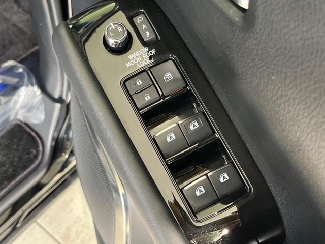アルファード ２．５Ｓ　Ｃパッケージ　サンルーフ　モデリスタエアロ　後席モニター　純正１０型ナビ　衝突軽減装置　両側電動ドア　デジタルインナーミラー　電動リヤゲート　レーダークルーズ　バックカメラ　ＥＴＣ２．０　シートヒーター　禁煙車（47枚目）