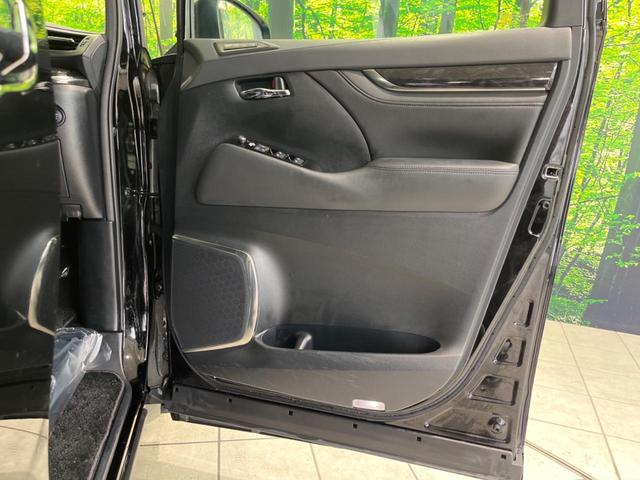 アルファード ２．５Ｓ　Ｃパッケージ　サンルーフ　モデリスタエアロ　後席モニター　純正１０型ナビ　衝突軽減装置　両側電動ドア　デジタルインナーミラー　電動リヤゲート　レーダークルーズ　バックカメラ　ＥＴＣ２．０　シートヒーター　禁煙車（49枚目）