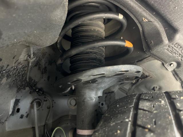 アルファード ２．５Ｓ　Ｃパッケージ　サンルーフ　モデリスタエアロ　後席モニター　純正１０型ナビ　衝突軽減装置　両側電動ドア　デジタルインナーミラー　電動リヤゲート　レーダークルーズ　バックカメラ　ＥＴＣ２．０　シートヒーター　禁煙車（65枚目）